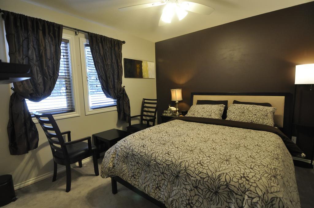 Cornerstone Bed And Breakfast Revelstoke Pokój zdjęcie